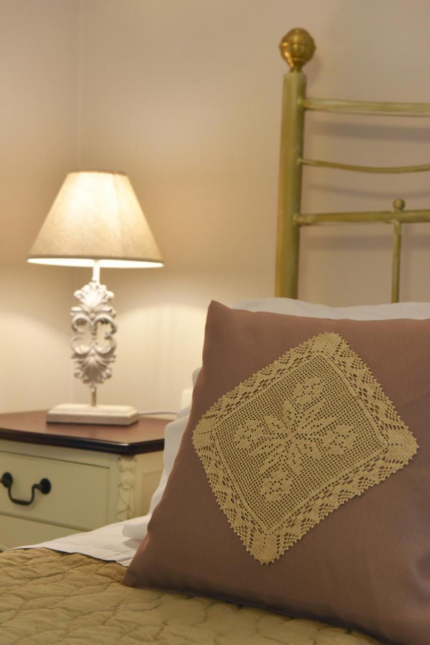Oisyra Hotel Ermoupoli Eksteriør billede